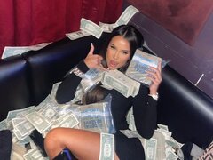 Colaborare fete 18+ Olanda